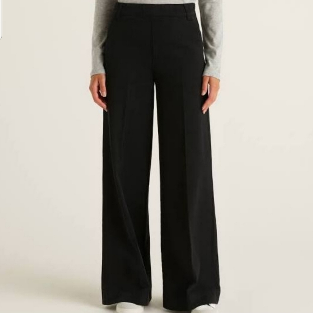 United Colors of Beneton Women's trousers